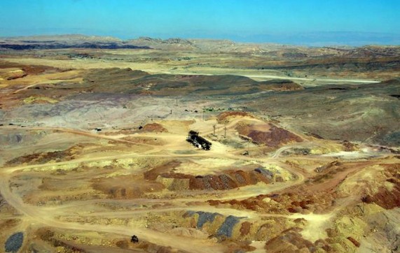 2009 - תחילת עבודות השיקום במכתש רמון